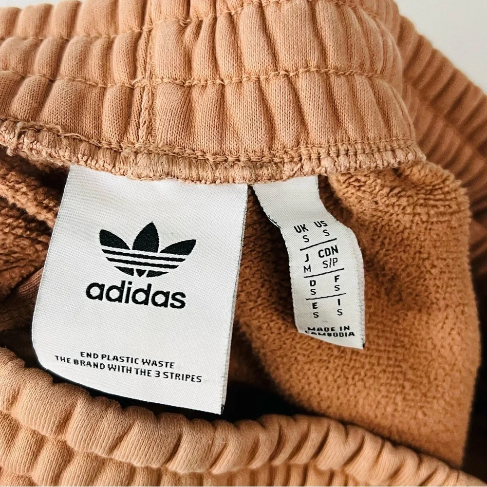 Adidas “Dusty Rust” Red Fleece Essential Gym Shorts S